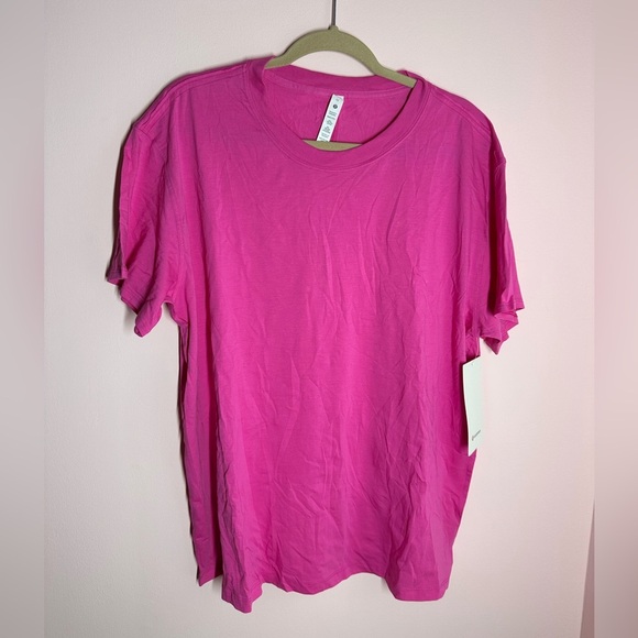Lululemon Athletica Sonic Pink All Yours Boyfriend Tee T Shirt Size 12 NEW - Picture 2 of 4